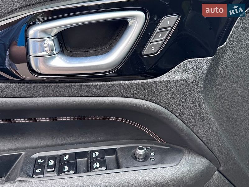 Внедорожник / Кроссовер Jeep Compass 2023 в Киеве