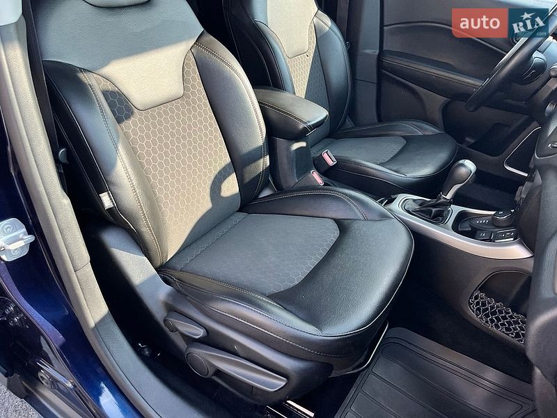 Позашляховик / Кросовер Jeep Compass 2019 в Василькові