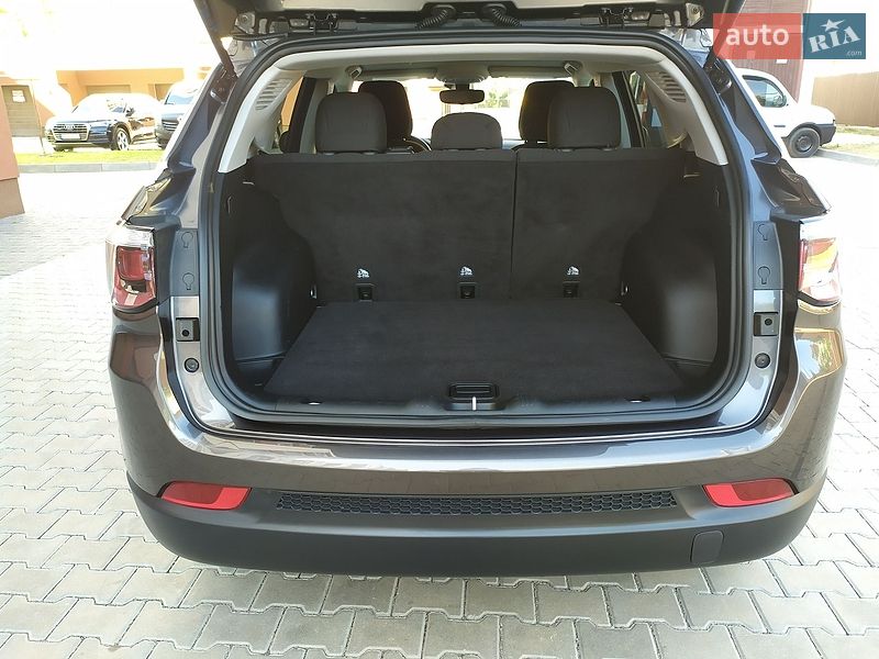 Внедорожник / Кроссовер Jeep Compass 2021 в Ивано-Франковске фото 27 Внедорожник / Кроссовер Jeep Compass 2021 в Ивано-Франковске
