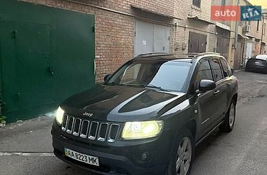 Внедорожник / Кроссовер Jeep Compass 2012 в Киеве