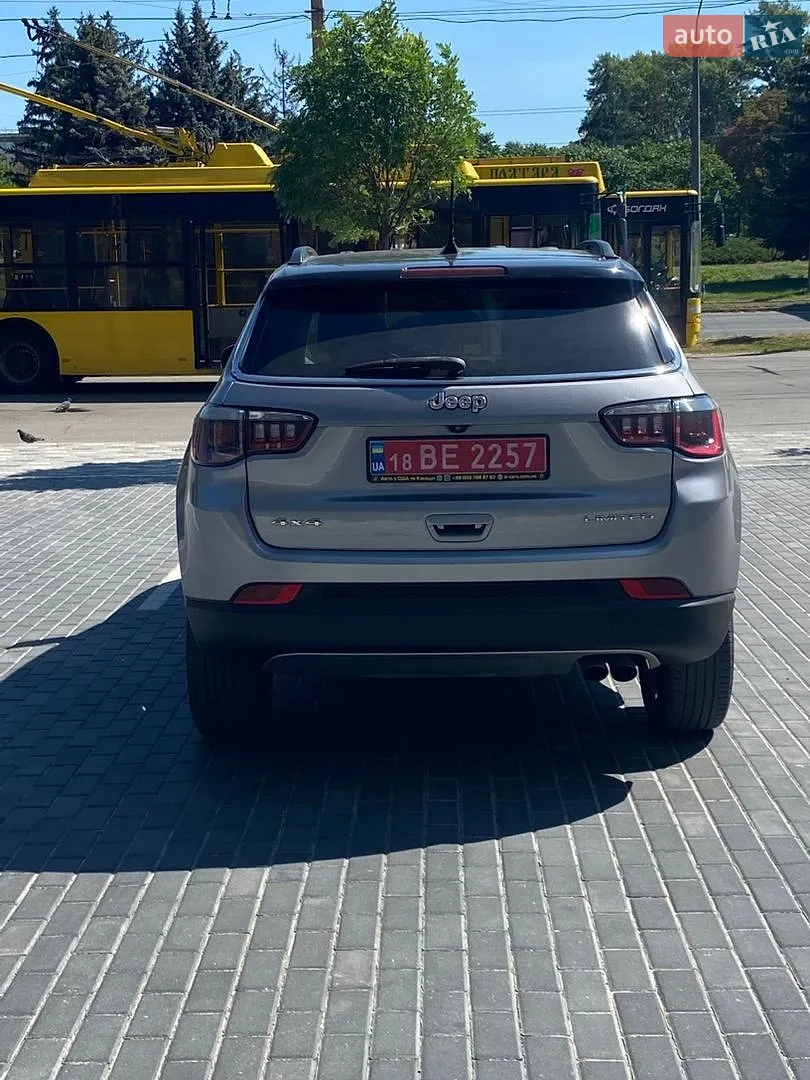 2018 Jeep Compass - мініатюра 3