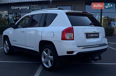 Позашляховик / Кросовер Jeep Compass 2011 в Києві