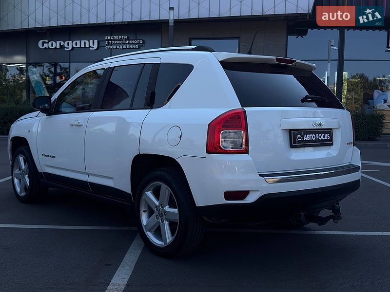 Позашляховик / Кросовер Jeep Compass 2011 в Києві