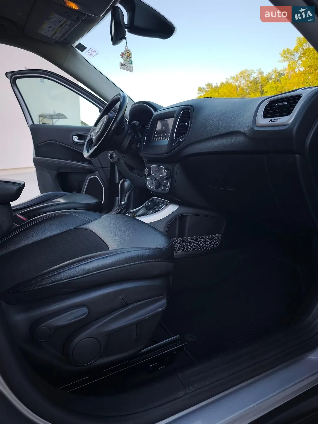 2020 Jeep Compass - мініатюра 34