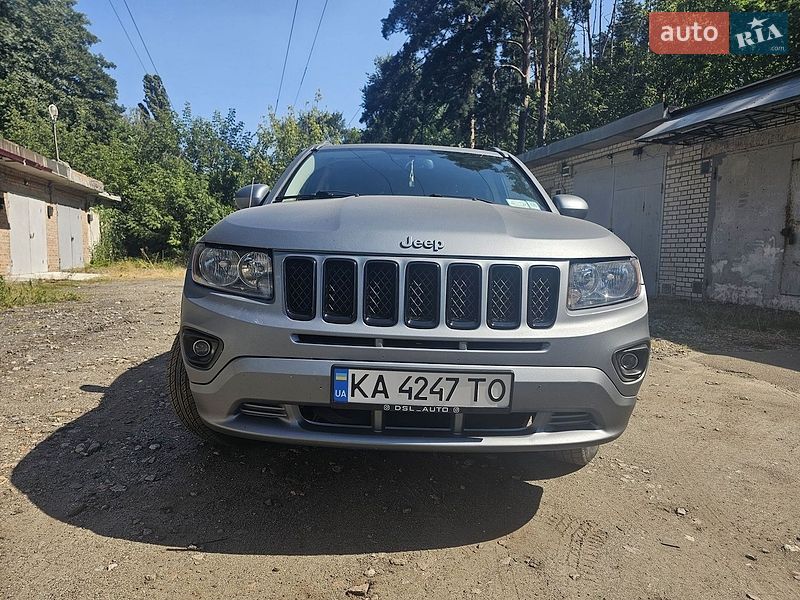 Внедорожник / Кроссовер Jeep Compass 2015 в Киеве фото 4 Внедорожник / Кроссовер Jeep Compass 2015 в Киеве