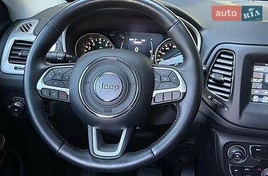 Внедорожник / Кроссовер Jeep Compass 2019 в Киеве