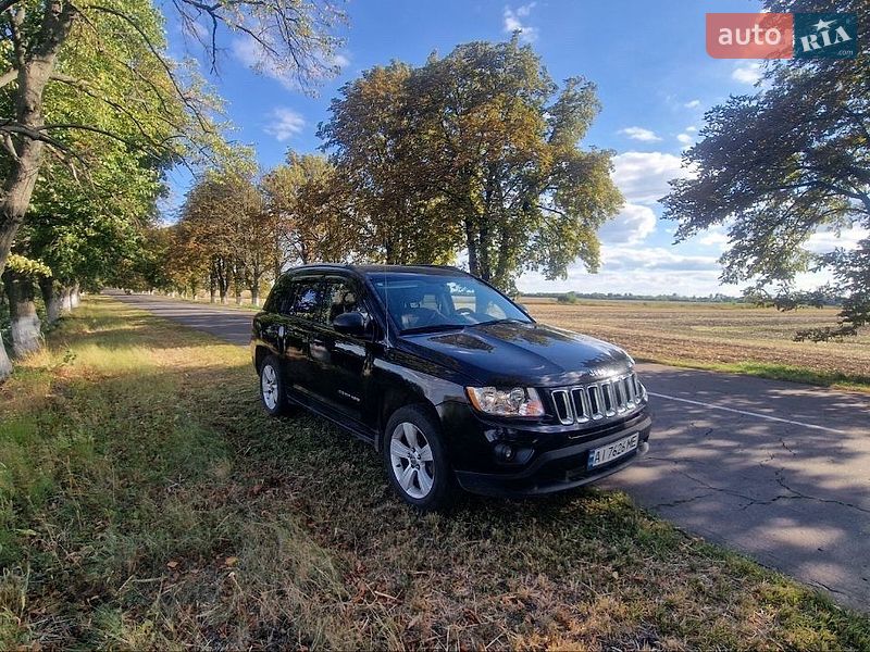 Позашляховик / Кросовер Jeep Compass 2016 в Василькові