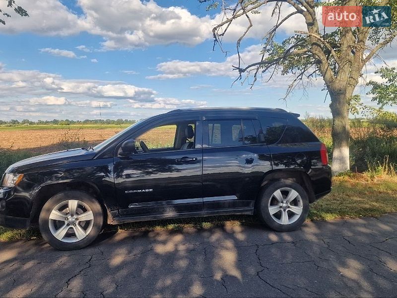 Позашляховик / Кросовер Jeep Compass 2016 в Василькові