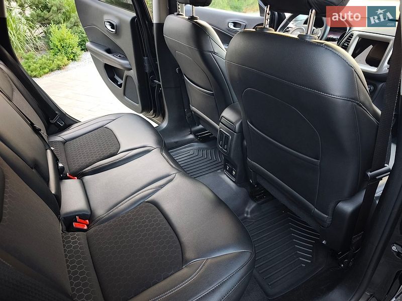 Внедорожник / Кроссовер Jeep Compass 2019 в Луцке фото 31 Внедорожник / Кроссовер Jeep Compass 2019 в Луцке