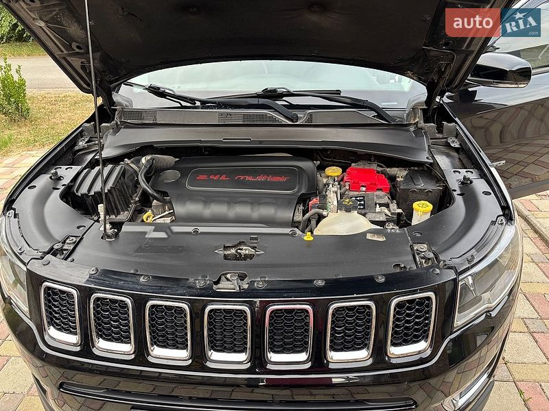 Позашляховик / Кросовер Jeep Compass 2020 в Ужгороді