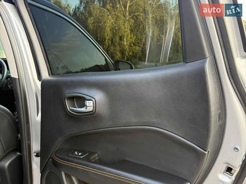Позашляховик / Кросовер Jeep Compass 2019 в Лубнах