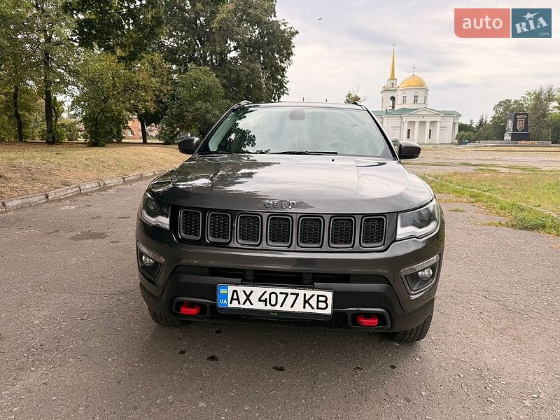 Jeep Compass, фото з оголошення