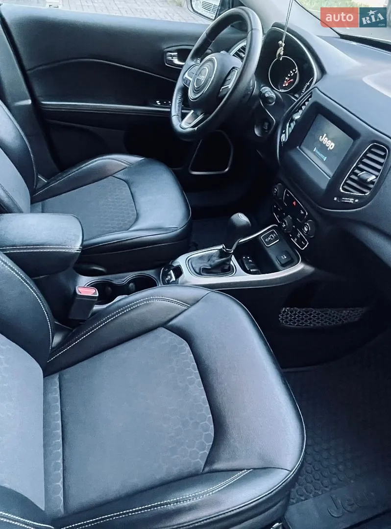 2019 Jeep Compass - мініатюра 6