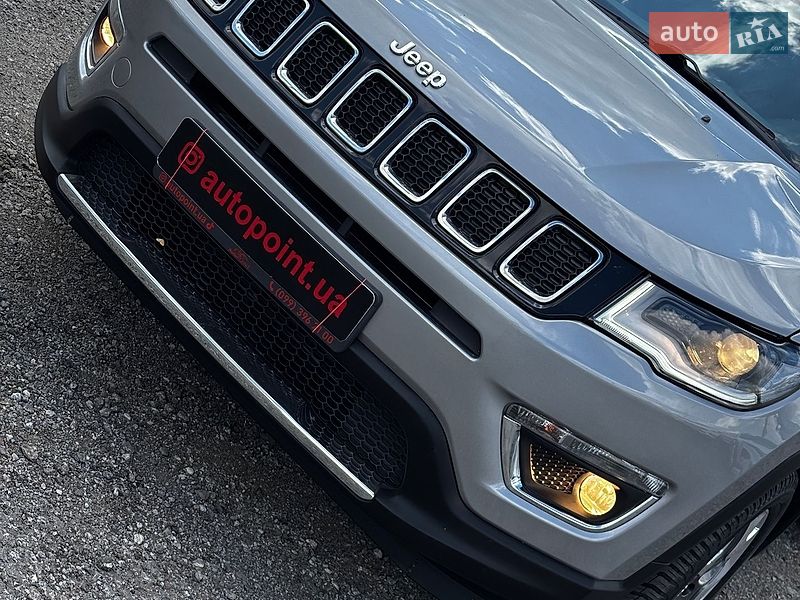 Внедорожник / Кроссовер Jeep Compass 2018 в Белогородке