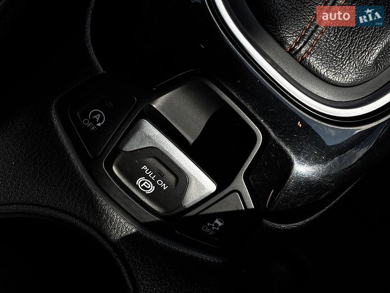Внедорожник / Кроссовер Jeep Compass 2018 в Белогородке