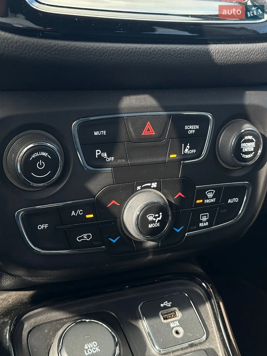 2018 Jeep Compass - мініатюра 37