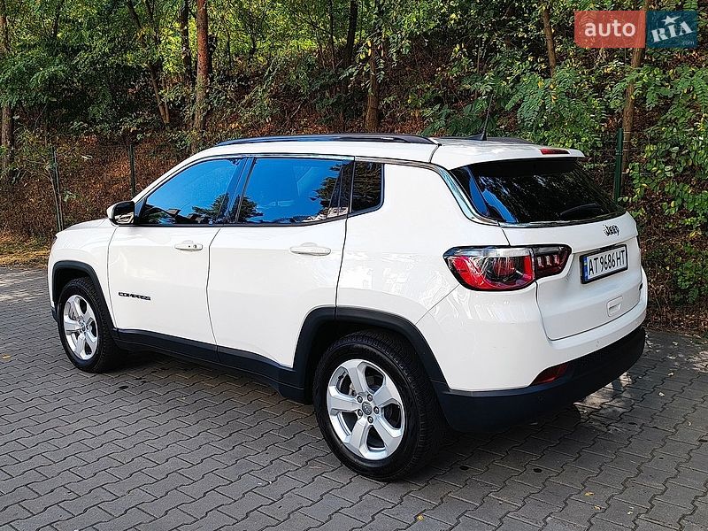 Внедорожник / Кроссовер Jeep Compass 2019 в Киеве
