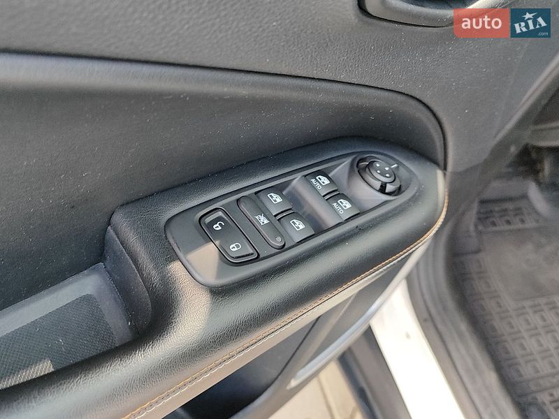 Внедорожник / Кроссовер Jeep Compass 2019 в Киеве