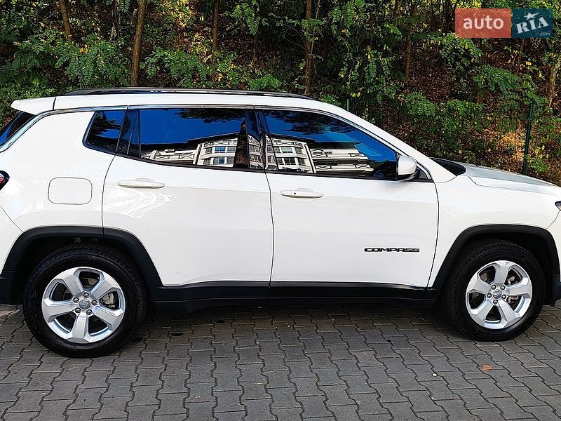 Внедорожник / Кроссовер Jeep Compass 2019 в Киеве