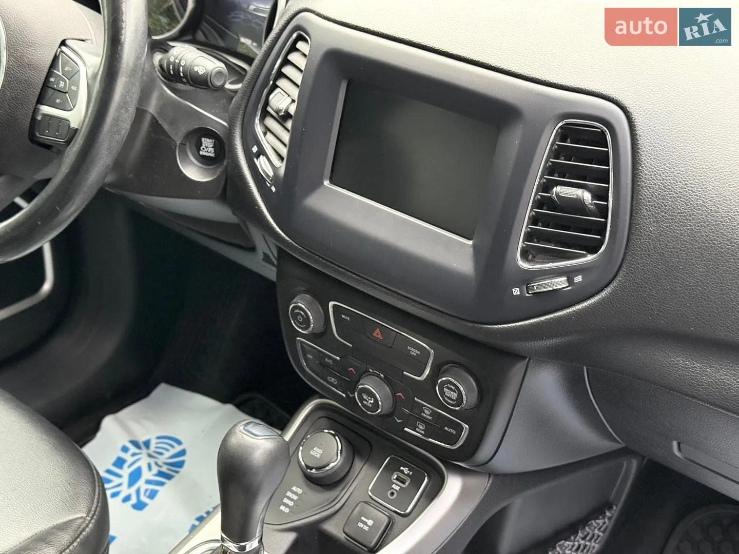 2020 Jeep Compass - мініатюра 12
