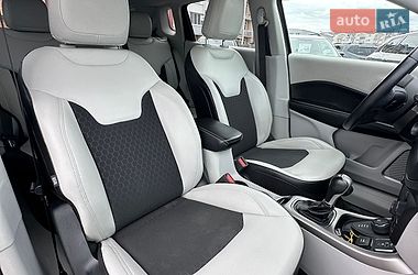 Внедорожник / Кроссовер Jeep Compass 2018 в Белогородке