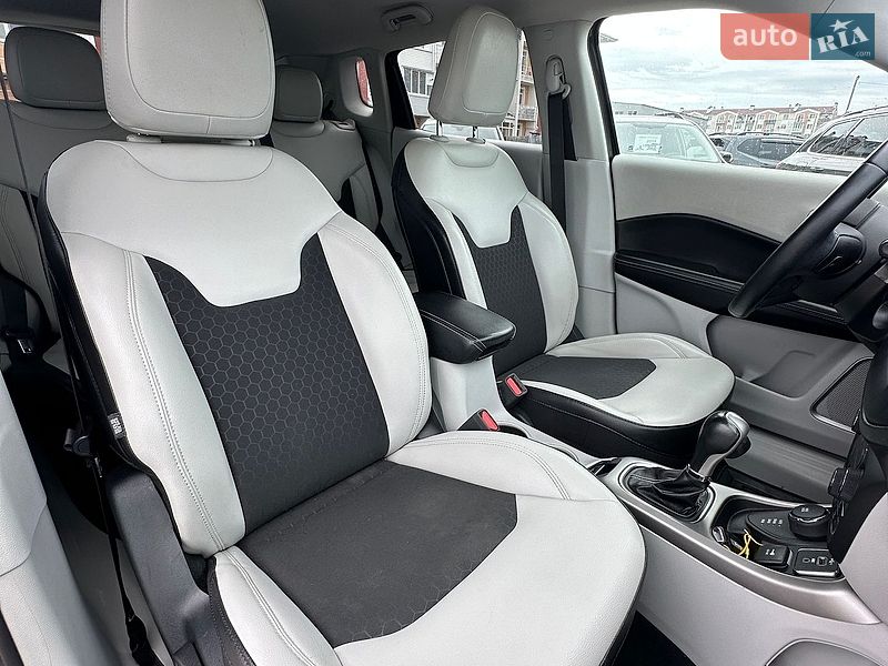 Внедорожник / Кроссовер Jeep Compass 2018 в Белогородке