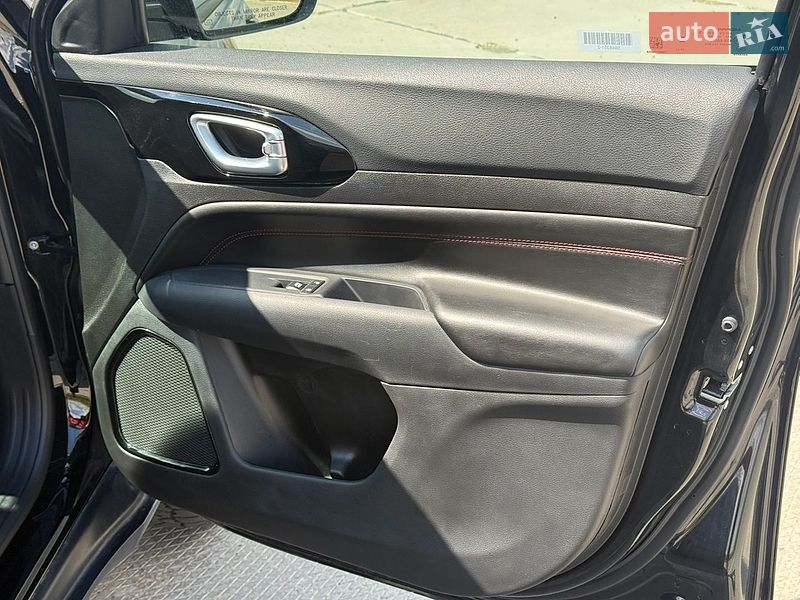 Внедорожник / Кроссовер Jeep Compass 2024 в Киеве фото 27 Внедорожник / Кроссовер Jeep Compass 2024 в Киеве