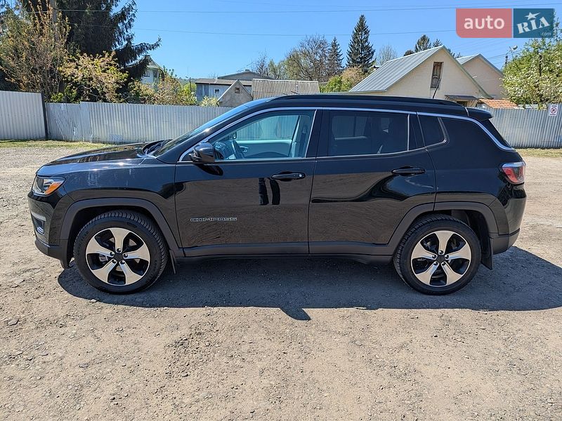 Позашляховик / Кросовер Jeep Compass 2019 в Чернівцях