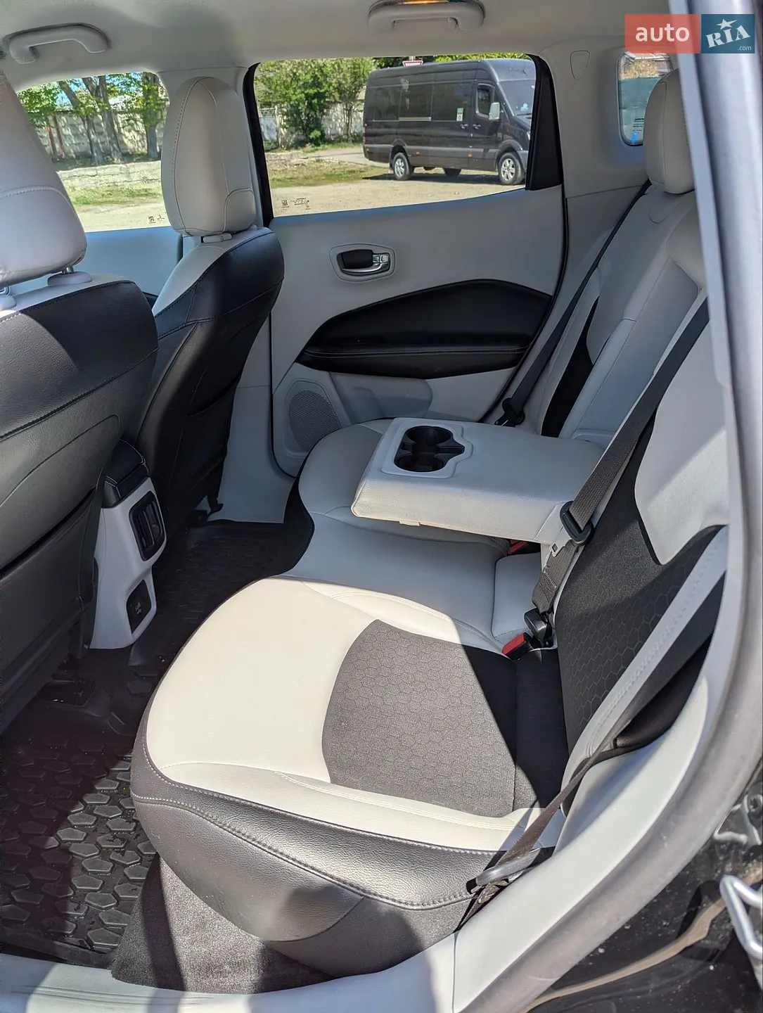 2019 Jeep Compass - мініатюра 24