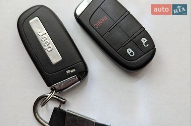 Позашляховик / Кросовер Jeep Compass 2019 в Чернівцях