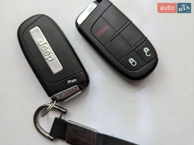 Позашляховик / Кросовер Jeep Compass 2019 в Чернівцях