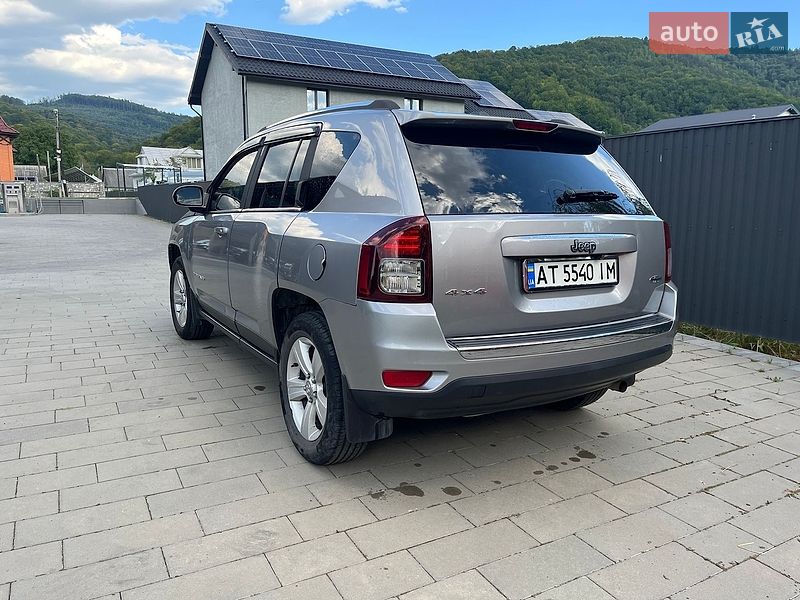 Позашляховик / Кросовер Jeep Compass 2015 в Надвірній