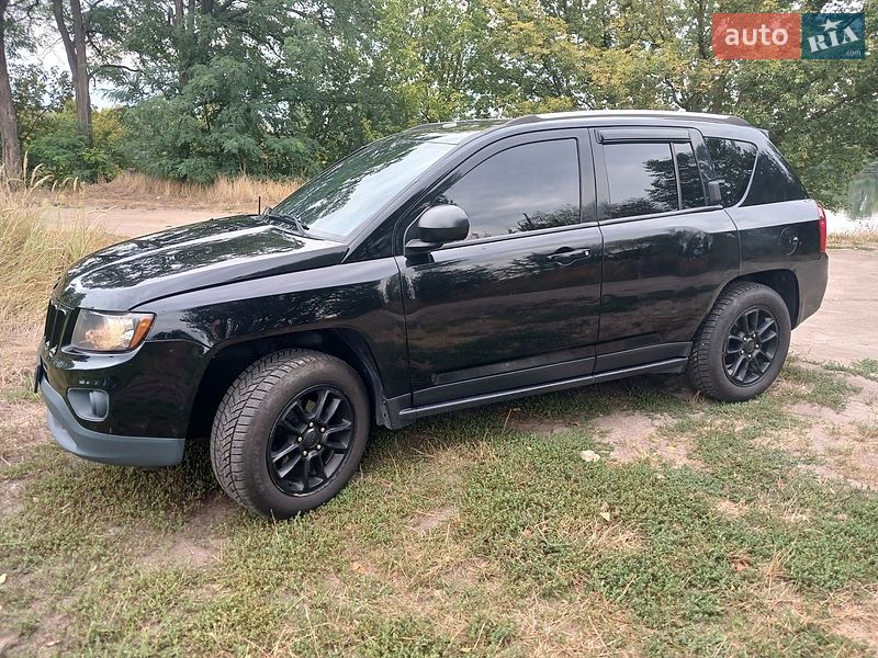Позашляховик / Кросовер Jeep Compass 2014 в Києві