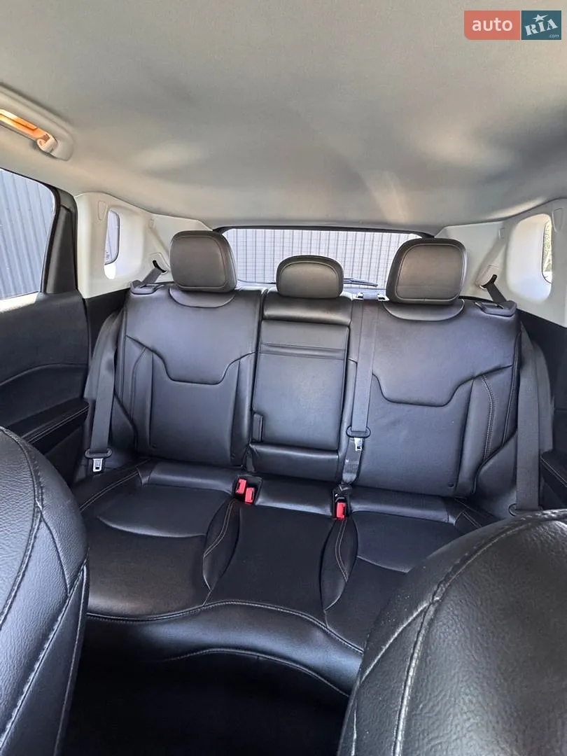 2019 Jeep Compass - мініатюра 13