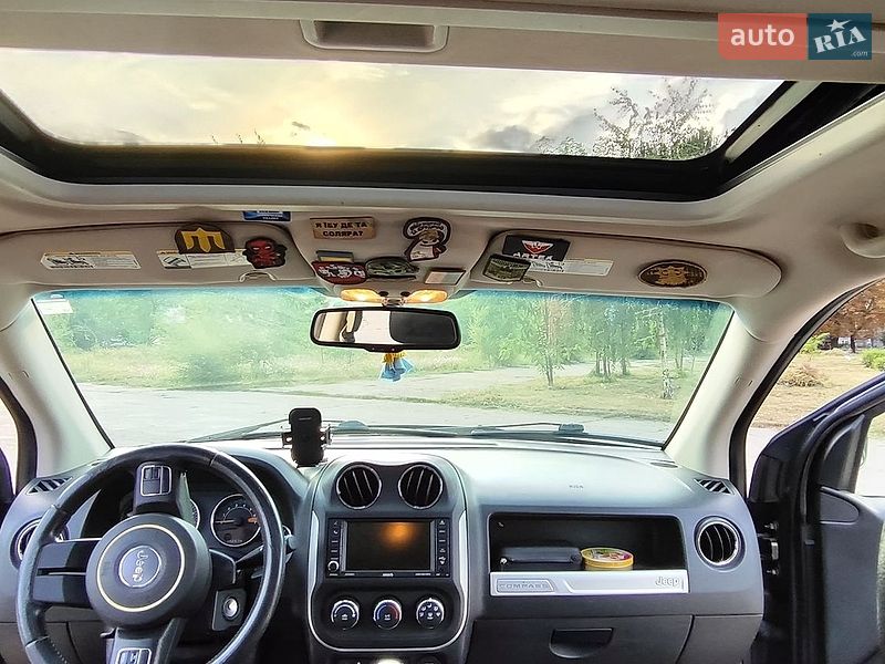 Внедорожник / Кроссовер Jeep Compass 2014 в Запорожье