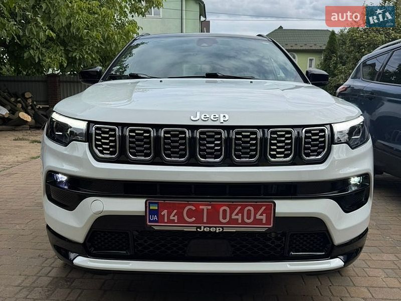 Позашляховик / Кросовер Jeep Compass 2024 в Івано-Франківську