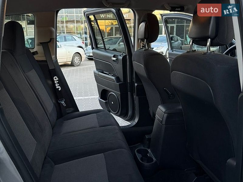 Позашляховик / Кросовер Jeep Compass 2014 в Києві фото 18 Позашляховик / Кросовер Jeep Compass 2014 в Києві