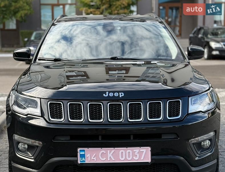 Внедорожник / Кроссовер Jeep Compass 2019 в Киеве