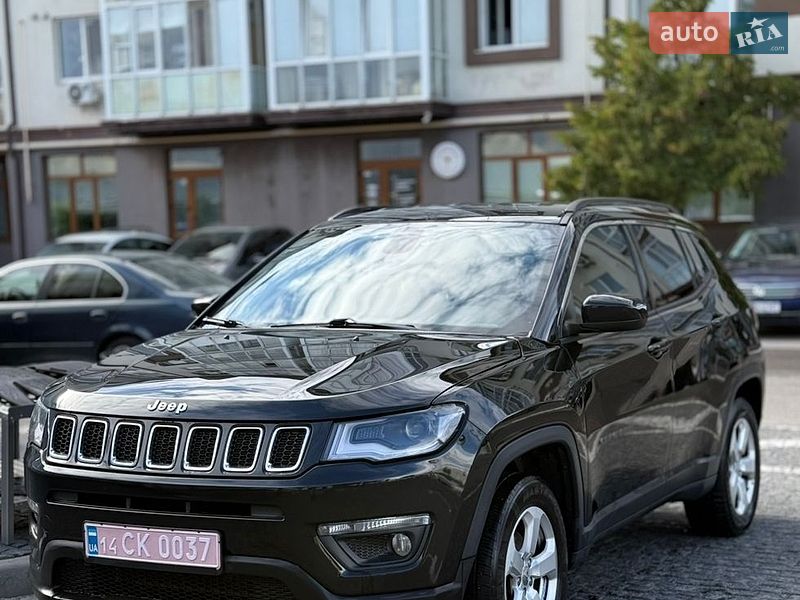 Внедорожник / Кроссовер Jeep Compass 2019 в Киеве