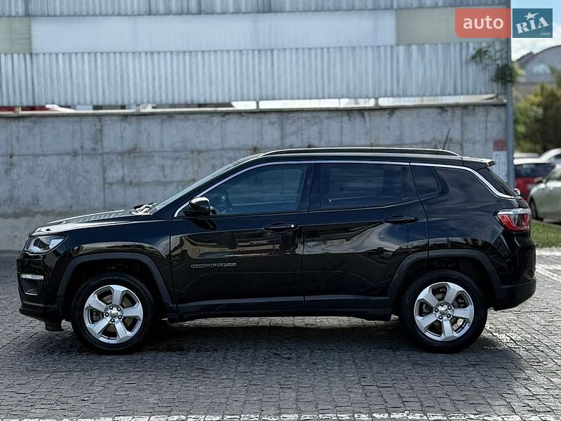 Внедорожник / Кроссовер Jeep Compass 2019 в Киеве