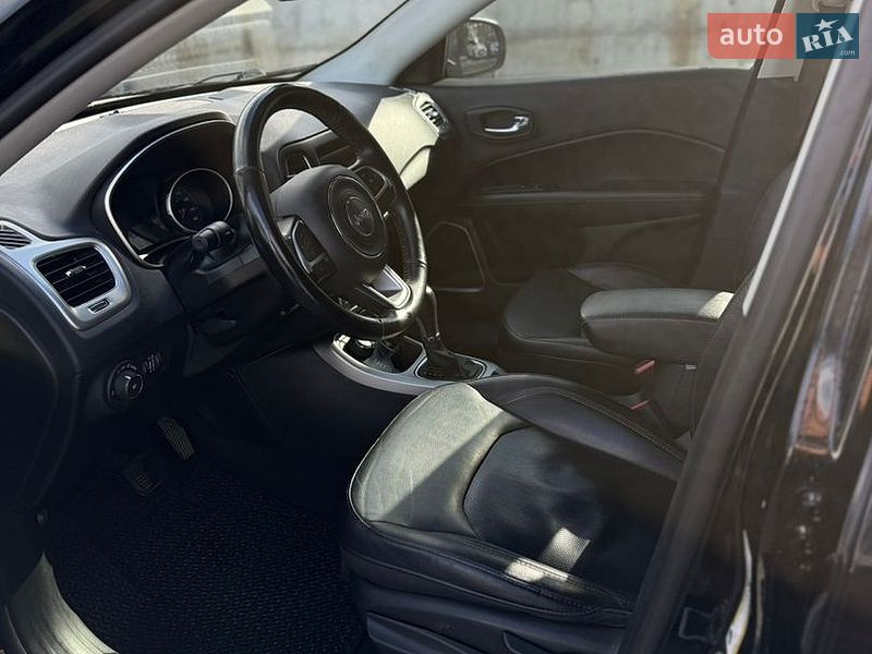 Внедорожник / Кроссовер Jeep Compass 2019 в Киеве
