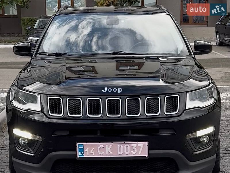 Внедорожник / Кроссовер Jeep Compass 2019 в Киеве