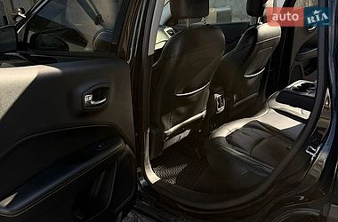 Внедорожник / Кроссовер Jeep Compass 2019 в Киеве