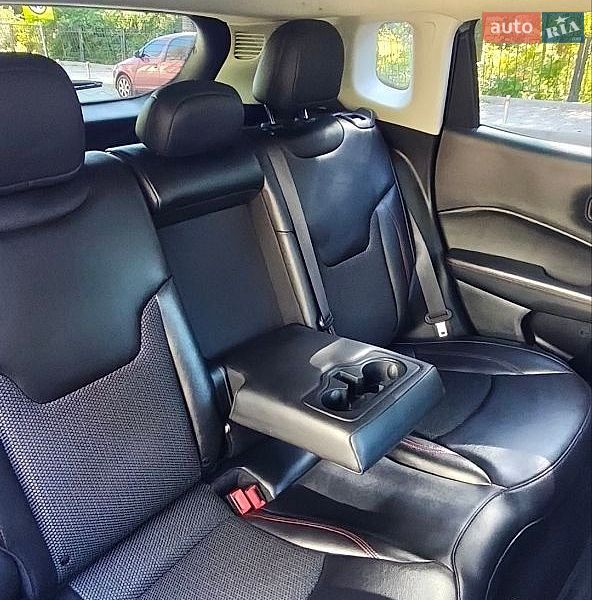 Позашляховик / Кросовер Jeep Compass 2019 в Києві