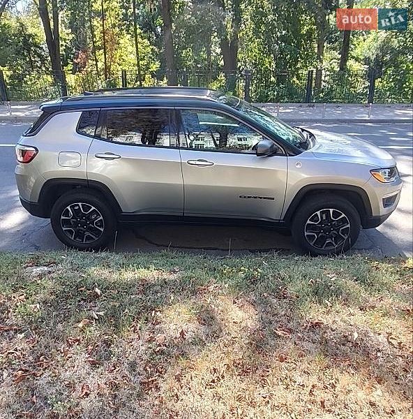 Позашляховик / Кросовер Jeep Compass 2019 в Києві