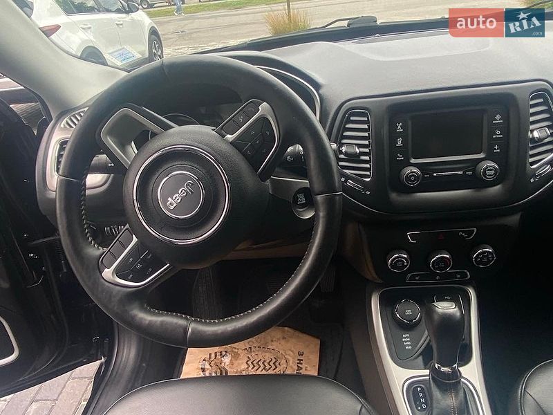 Внедорожник / Кроссовер Jeep Compass 2017 в Полтаве