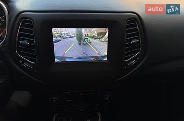 Позашляховик / Кросовер Jeep Compass 2017 в Києві