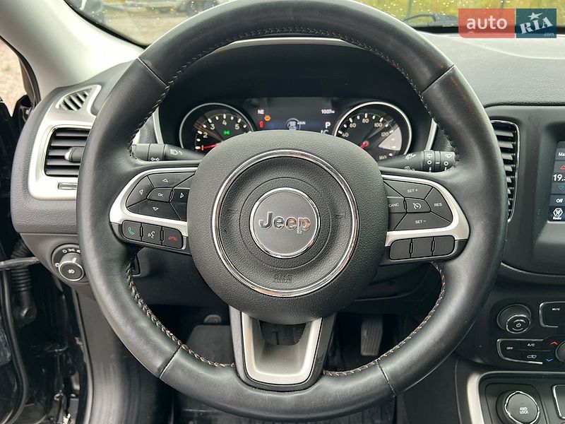 Позашляховик / Кросовер Jeep Compass 2018 в Рівному