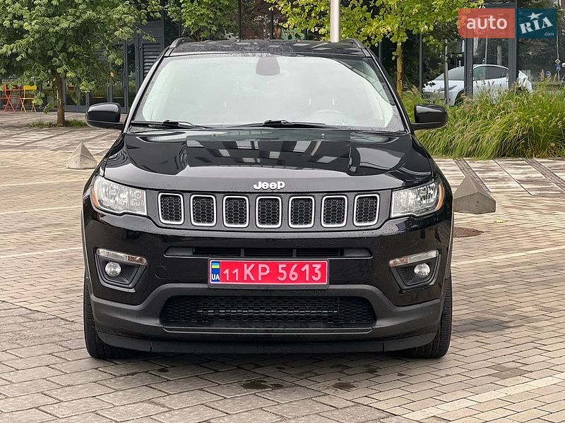 Позашляховик / Кросовер Jeep Compass 2017 в Рівному