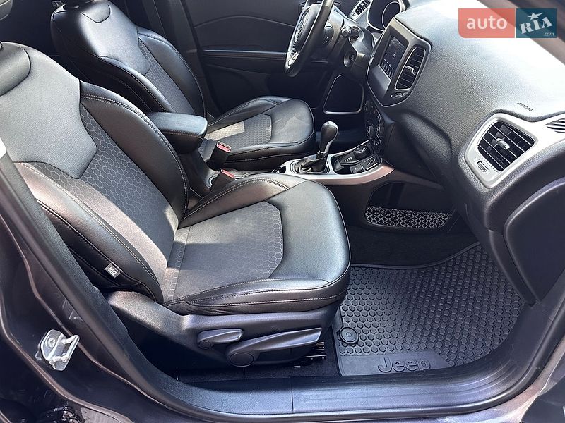 Внедорожник / Кроссовер Jeep Compass 2019 в Полтаве